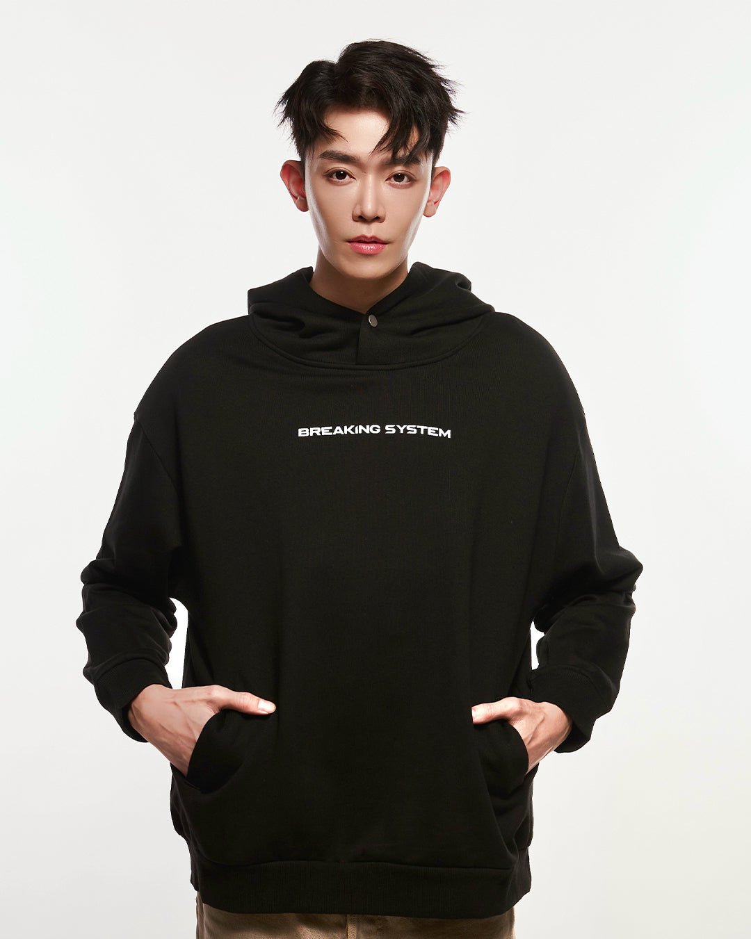 BREAKING SYSTEM BLACK HOODIE