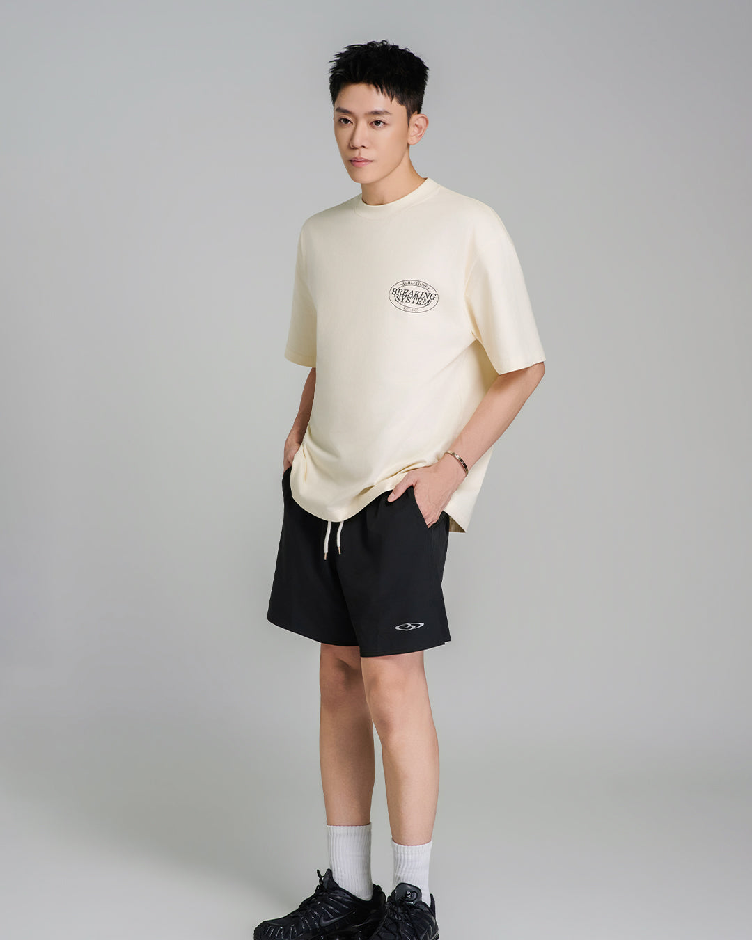 Breaking System Athleisure Basic Tee Ecru