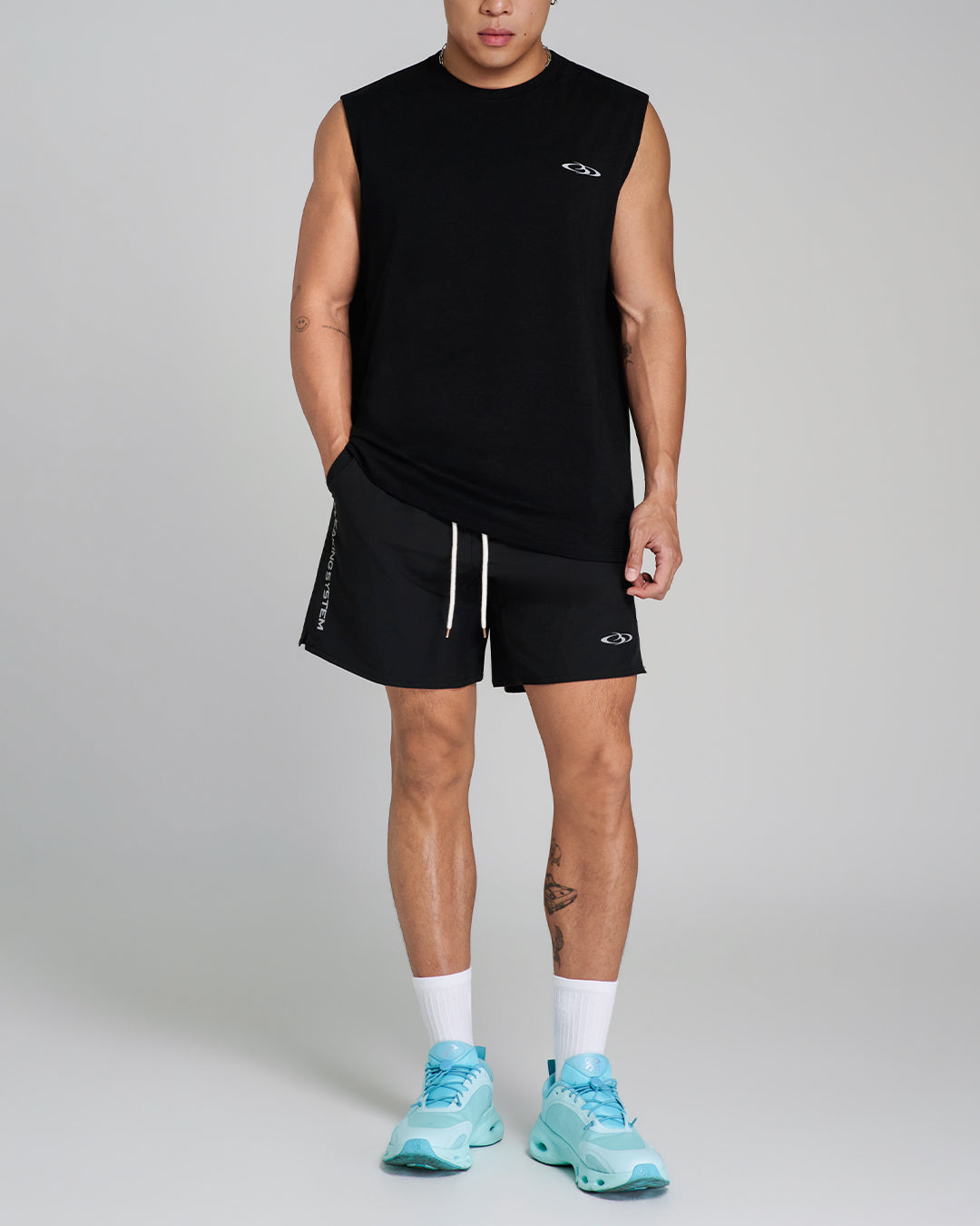 Breaking System Black Athleisure Move Short