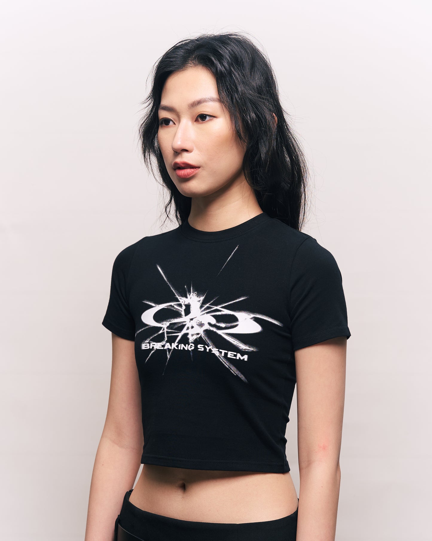 BREAKING SYSTEM SHATTERED GRAPHIC BLACK BABY TEE